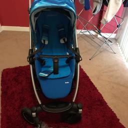 Hi this pushchair is in clean condition with removable seat covers ideal for washing in the machine it is forward facing and facing towards you lovely to push .a few scratches from getting in n out of car also a little split in rain cover but doesn’t affect its use
