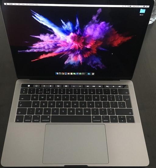 Buy & Sell Upper Holloway North London - Photos for 2017 Macbook Pro 13