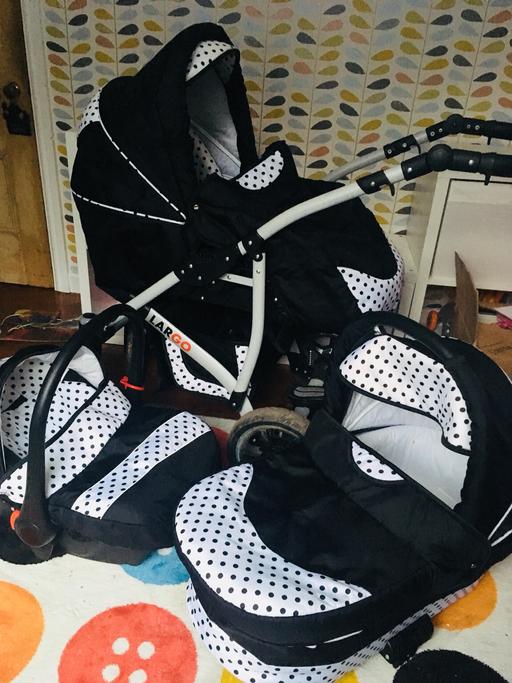 Buy & Sell Diggle Oldham - Photos for Pram set