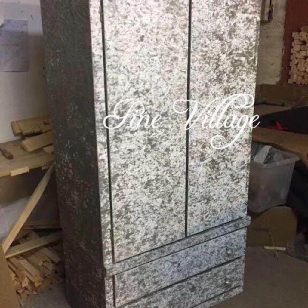 CRUSHED VELVET BLING LUXURY WARDROBE in ng5 6ae nottingham for