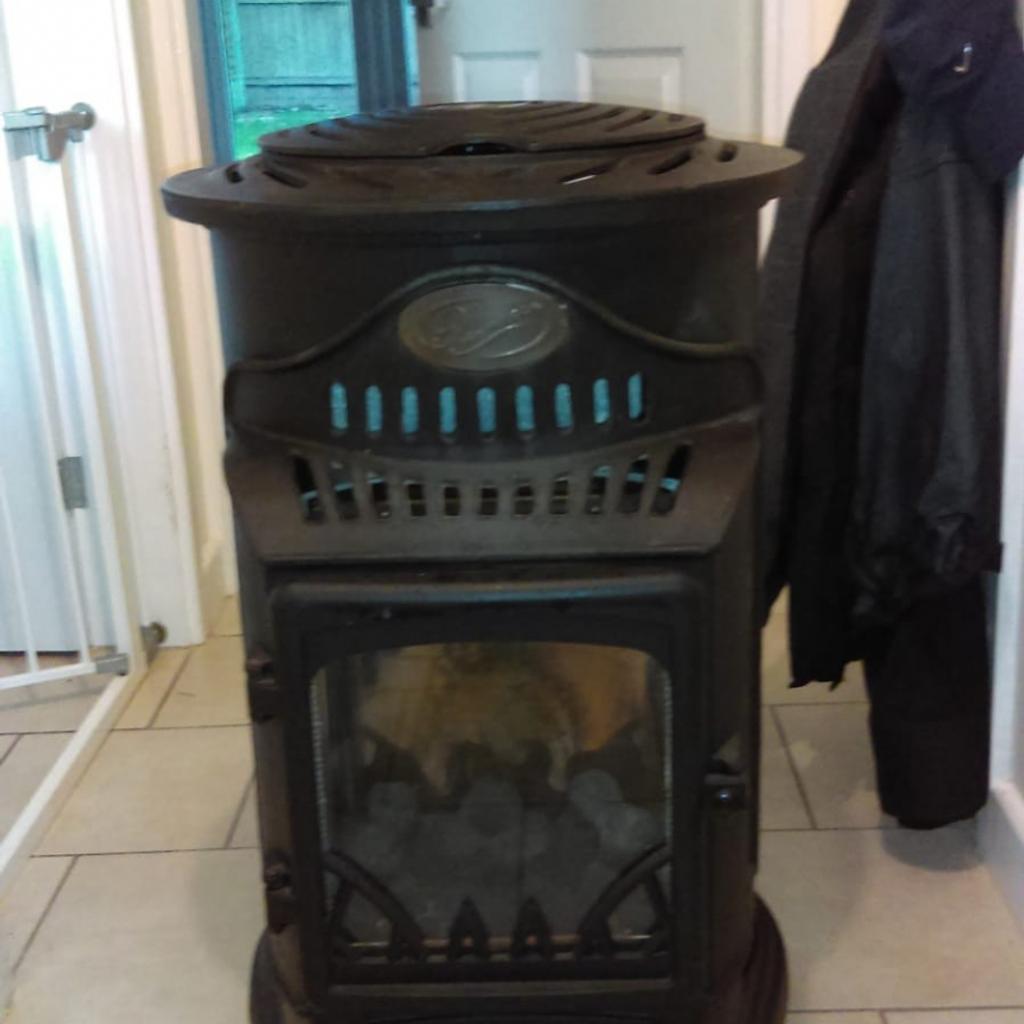 Calor Provence 3KW portable gas stove heater. in DE11 Derbyshire for £