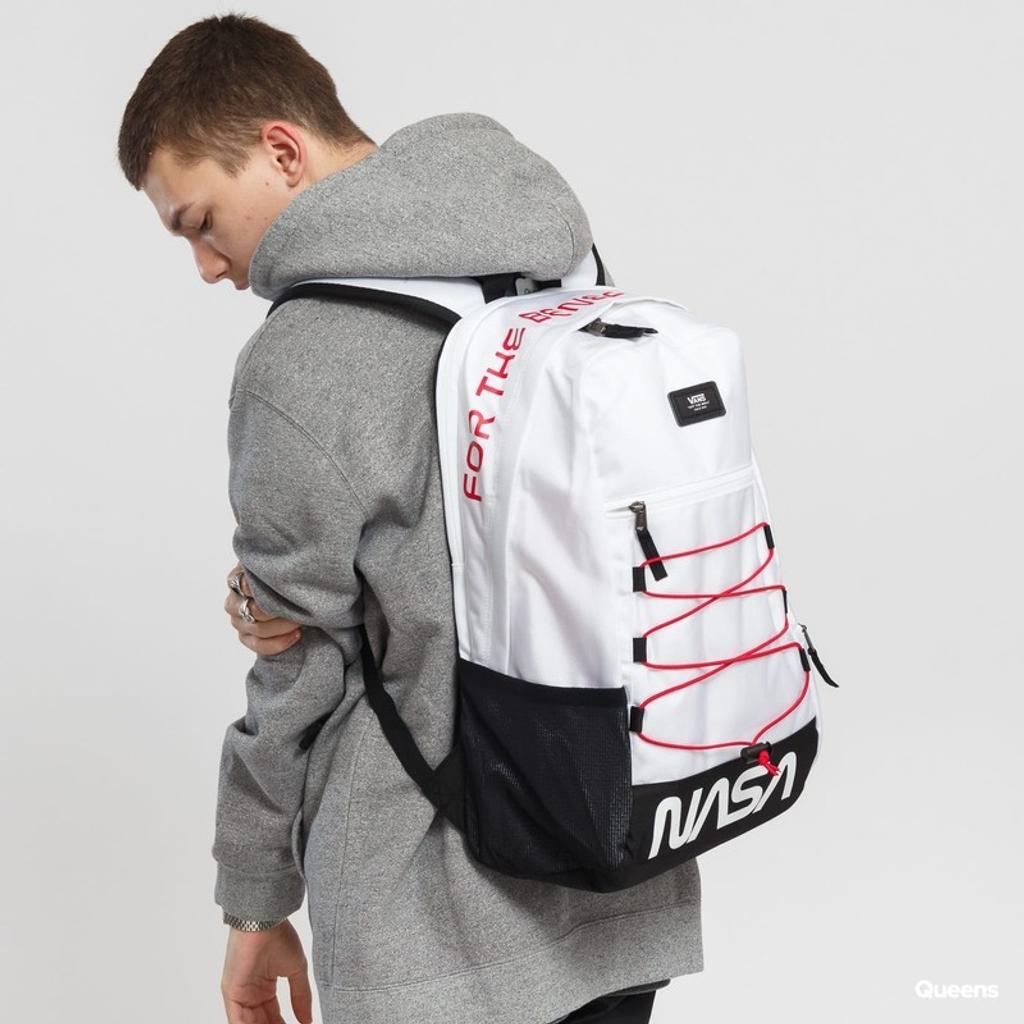 Vans nasa 2025 snag plus backpack