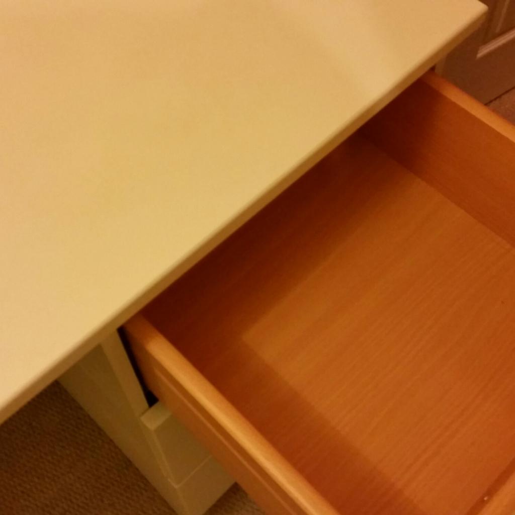 WHITE DESK/DRESSER WITH STOOL in LE67 Leicestershire for £40.00 for