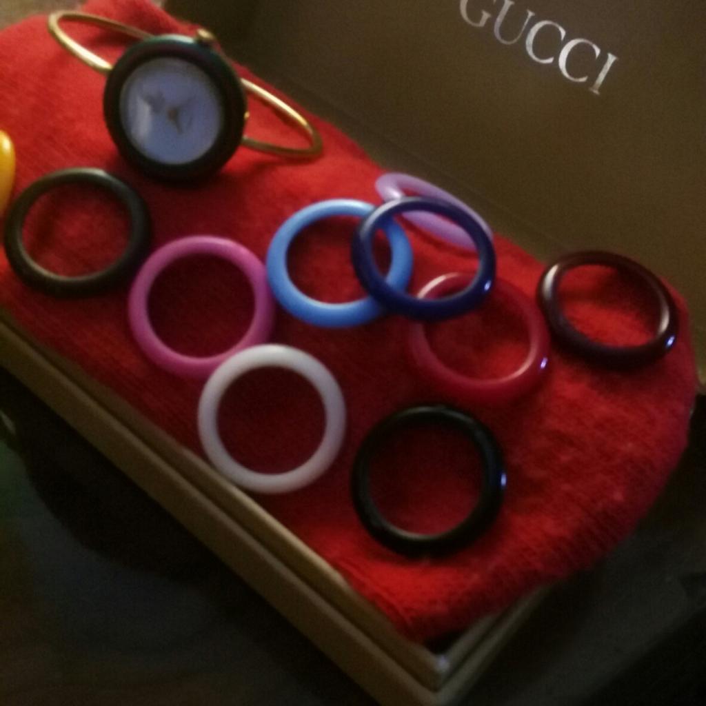 Orologio gucci outlet ghiere colorate