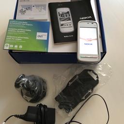 vendo smartphone Nokia 5230 completo di scatola, caricabatterie, supporto girevole e istruzioni.
consegna a mano a Roma