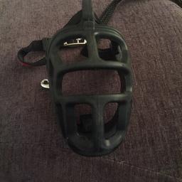 Dog muzzle brand new tried on didn’t fit my dog £8 ONO
