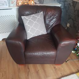 Brown leather chair going for free if anybody is interested