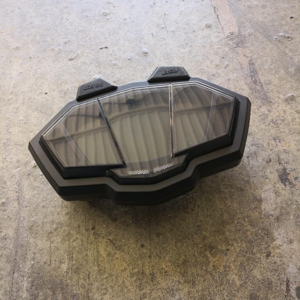 Yamaha MT 125 speedometer in RM15 Aveley für £ 100,00 zum Verkauf Shpock AT