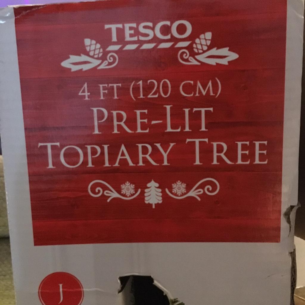 Tesco 4ft (120cm) PRE lit topiary tree in W7 London Borough of Ealing