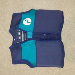Bobbing swimming vest 4-6 years
COLLECTION ONLY 