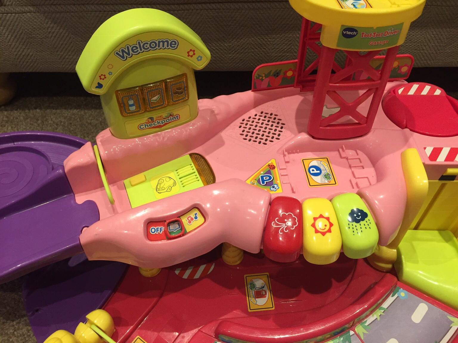 Vtech toot toot garage hot sale pink