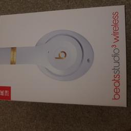 Hi I am selling Genuine beats solo 3 wireless head phones worn once paid £295.00 from Argo a few months ago.
great value and excellent condition like brand new.