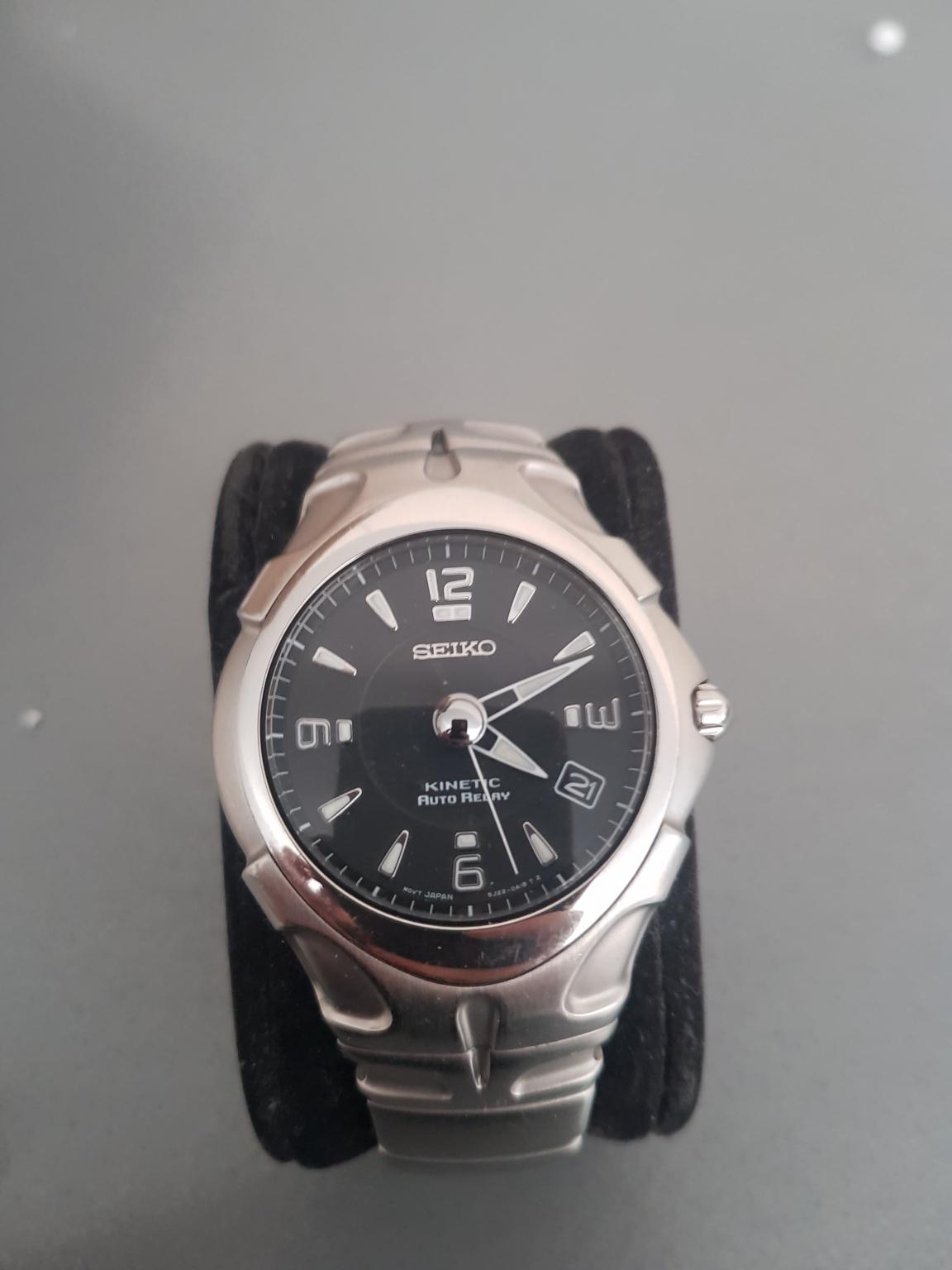 Seiko Kinetic auto relay 5j22 0a10 watch in Canterbury f r 65 00