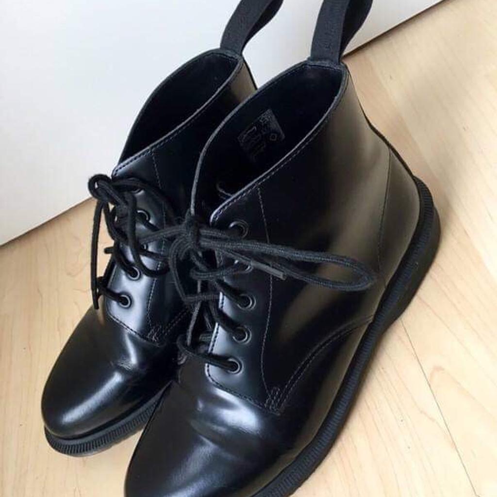 Dr martens emmeline clearance 40