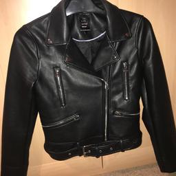 Women’s Zara leather jacket size SMALL. Good condition, only worn a few times. RRP £49.99