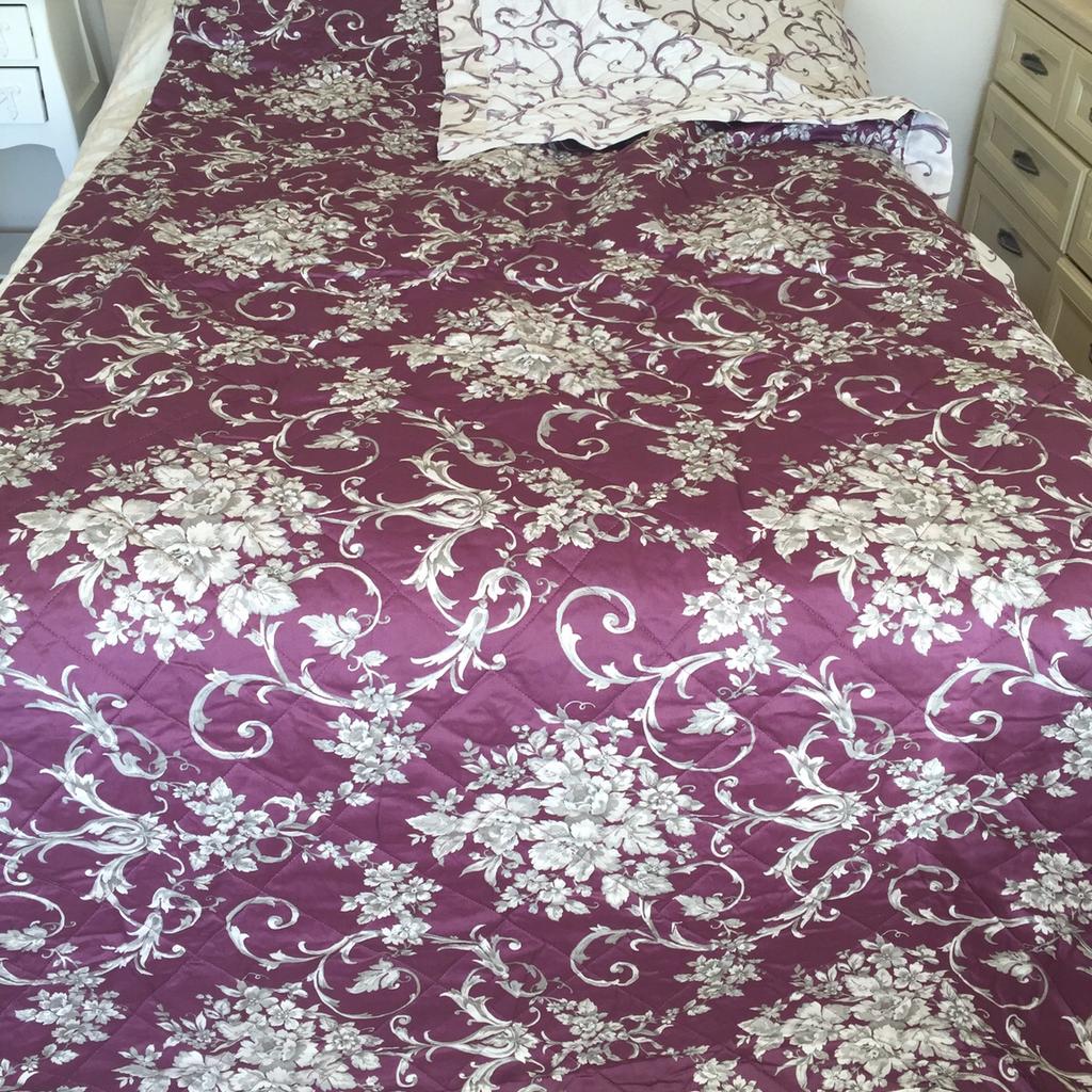 Dunelm bed set purple grey white in B14 Birmingham für 25,00 £ zum