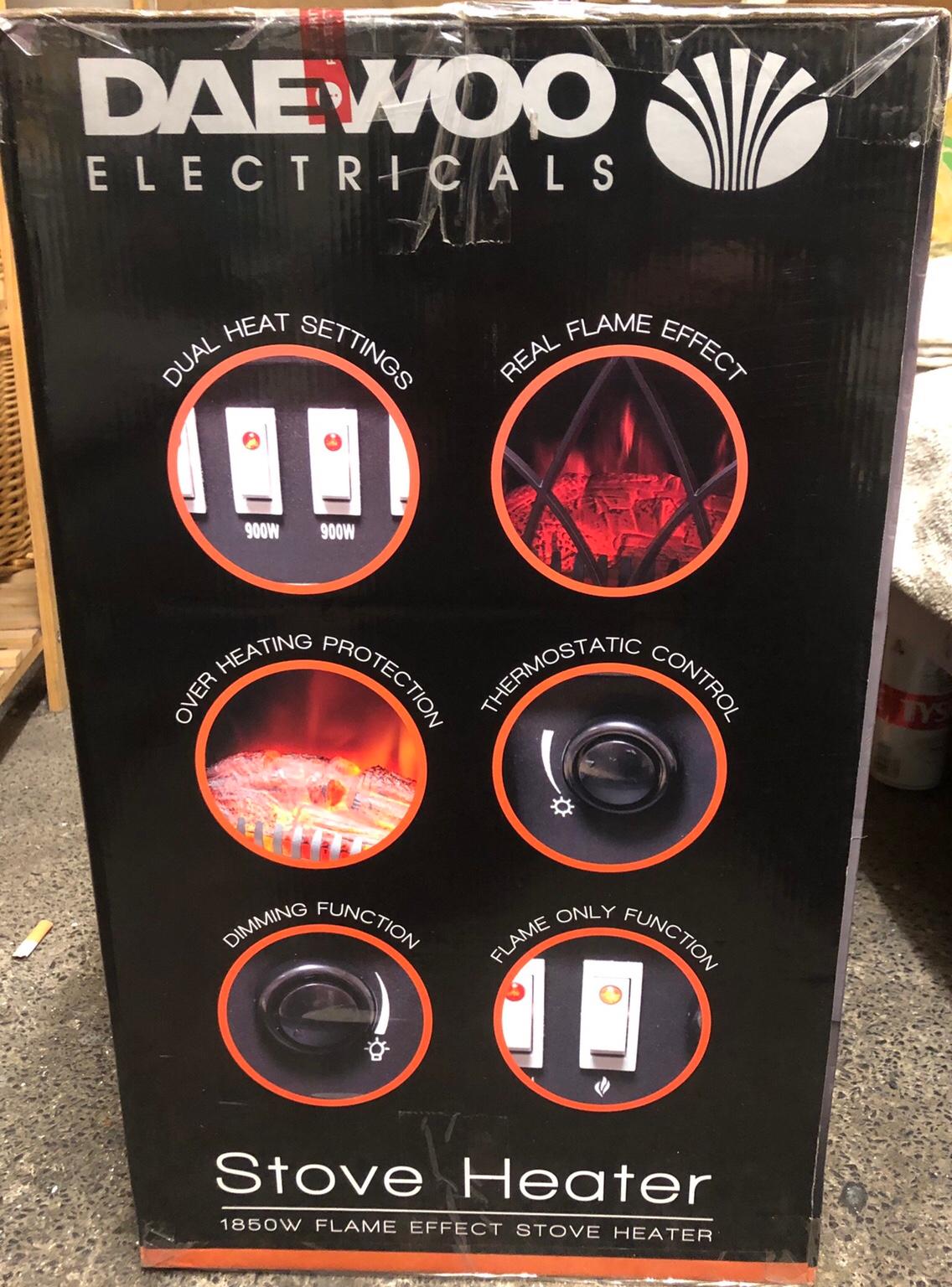 DAEWOO FLAME EFFECT STOVE HEATER in W12 London for £37.00 for sale Shpock