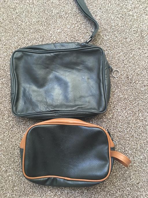 Buy & Sell North Yorkshire Middlesbrough - Photos for Document and wash bag