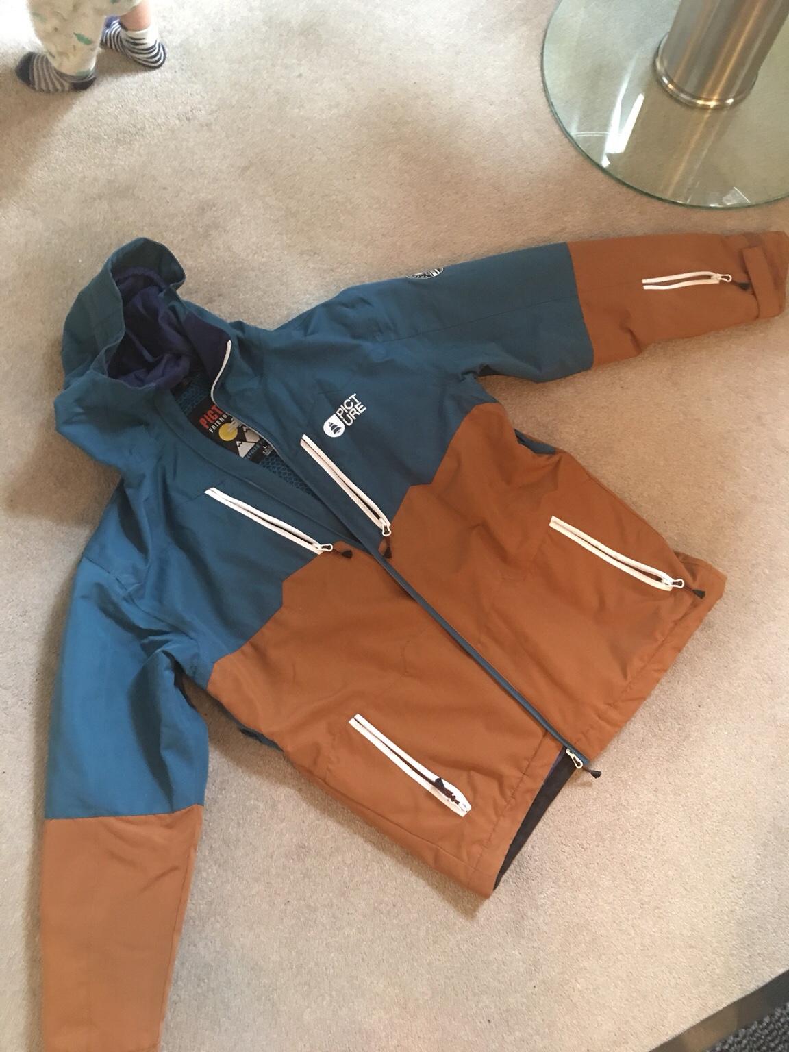 Picture Friends Line Ski Snowboarding Jacket in AL3 Albans for 140.00 for sale Shpock