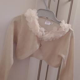 Beautiful , little cardigan.Very good condition, can be used for many occassions, goes well with a dress or a blouse.