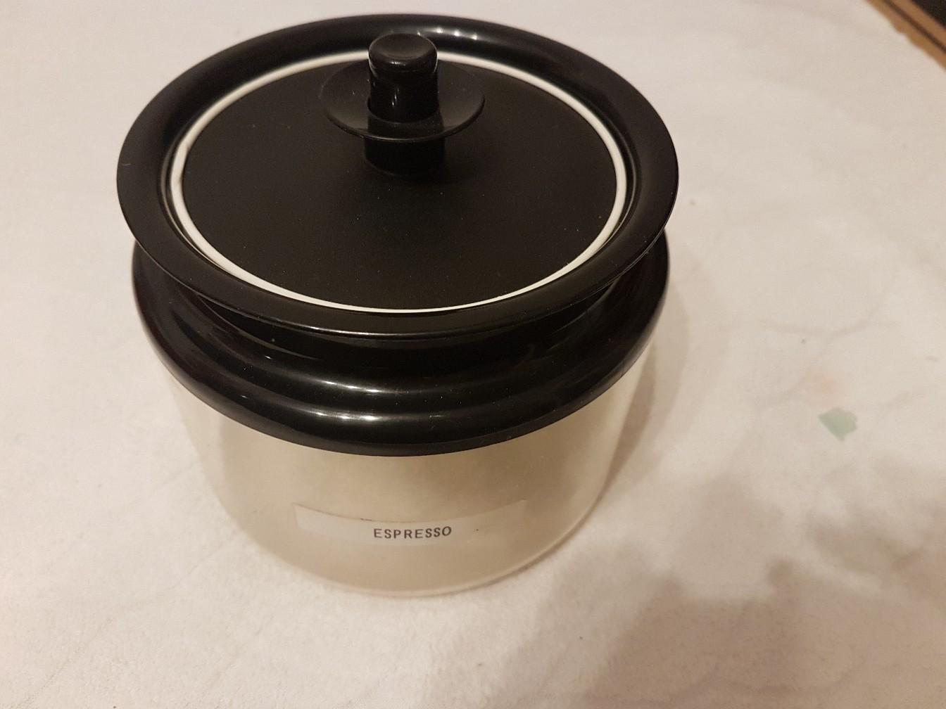 Tupperware Kaffeedose 1,2 l in 71634 Ludwigsburg für 14,00 € zum Verkauf