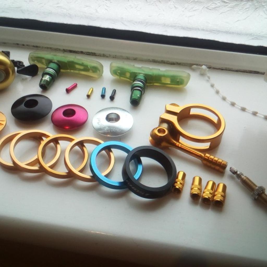 gold handlebar mtb