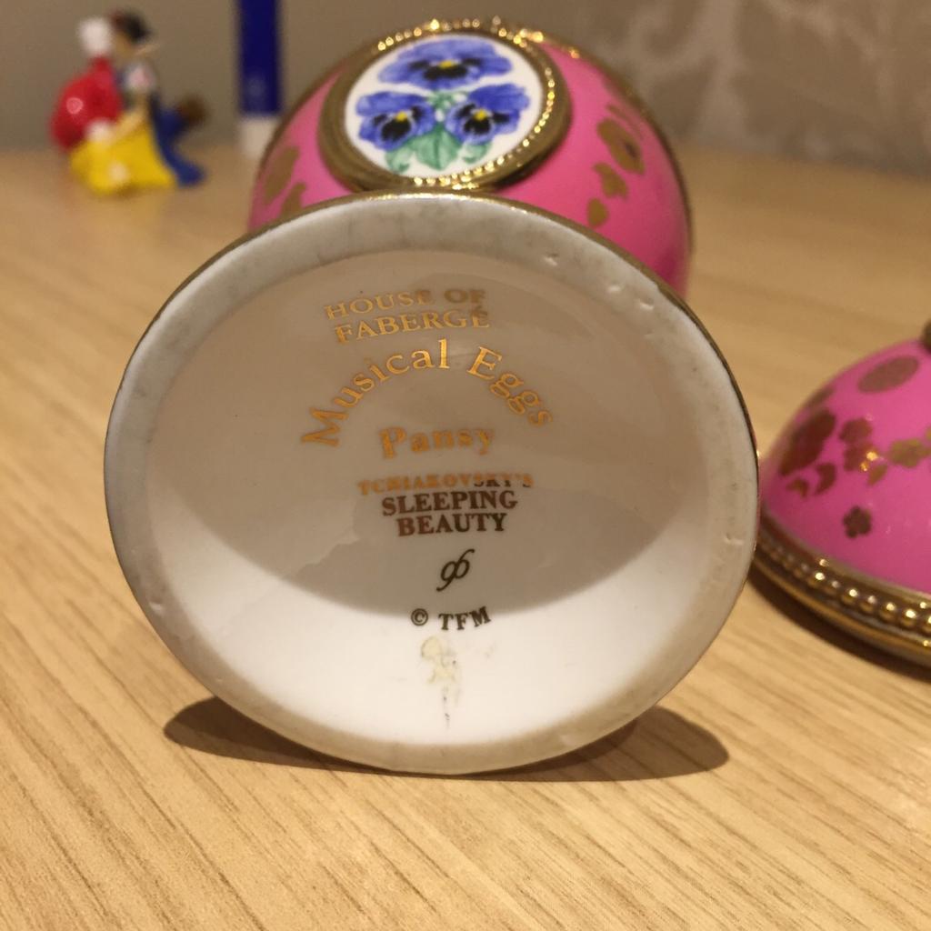House of faberge musical egg in SE12 London für 10,00 £ zum Verkauf