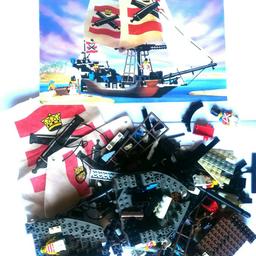 Nave dei pirati Lego System 6271. Vintage, dei primi anni 90.
Completa di tutti i pezzi.
Compreso manuale delle istruzioni.
Manca la scatola originale.
Spese spedizione euro 9.
Accetto Paypal.