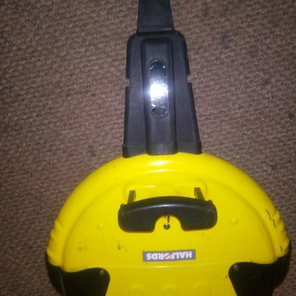 halfords steering wheel lock in DL15 Crook für 7,50 £ zum Verkauf