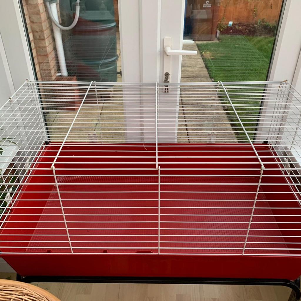 guinea pig/rabbit cage with stand in WS13 Lichfield für £ 25,00 zum