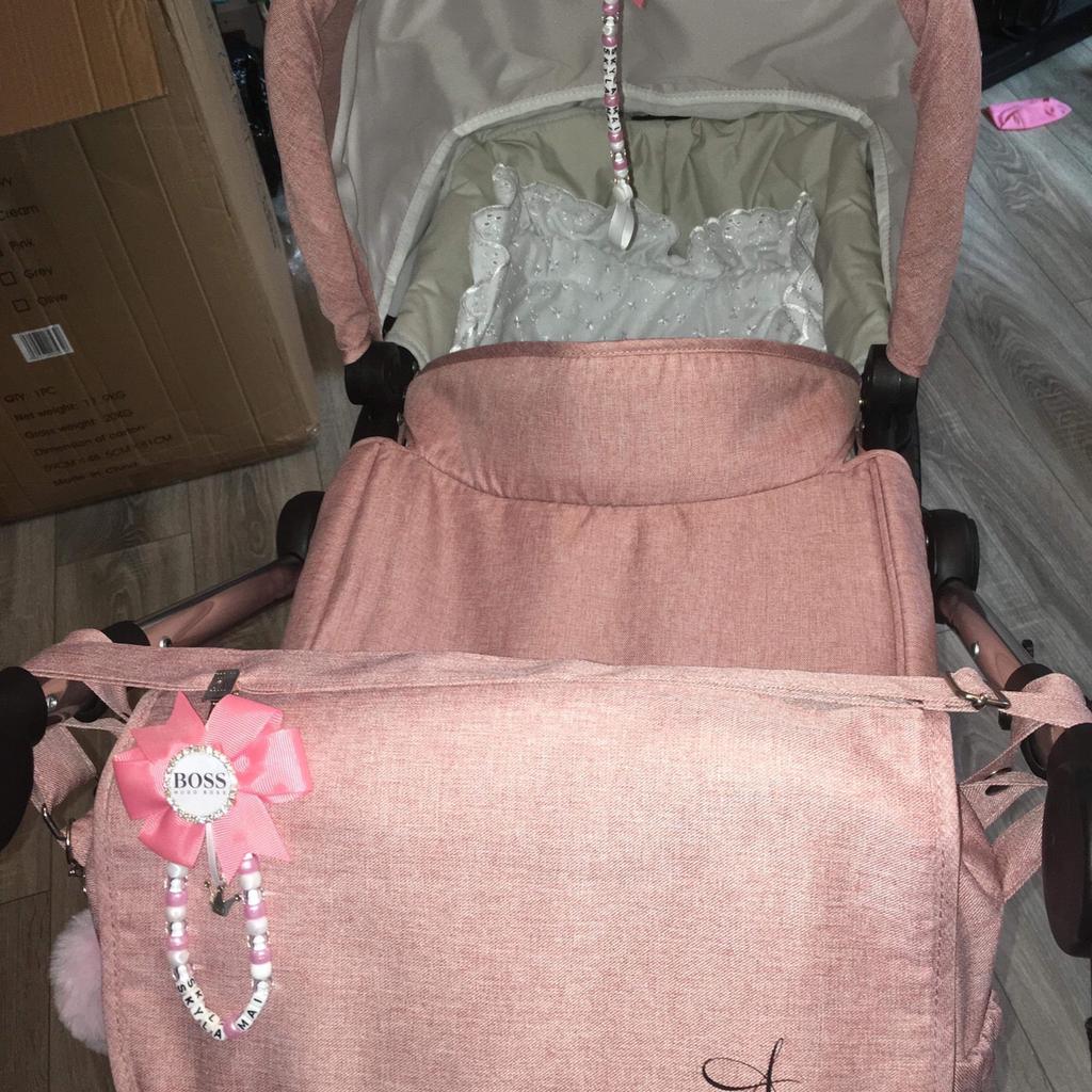 Amy childs hotsell travel system