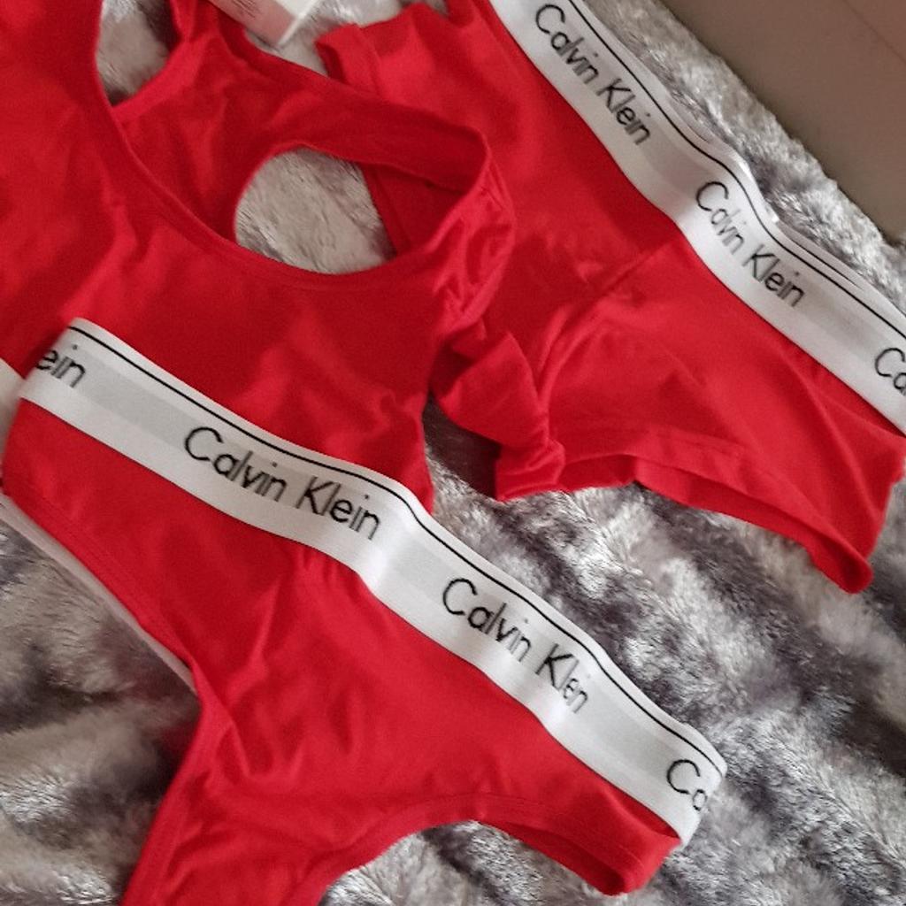 COMPLETINO INTIMO CALVIN KLEIN in 19100 La Spezia for €50.00 for