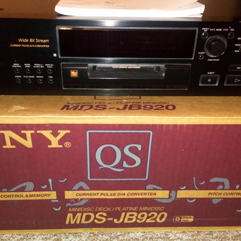 SONY MINIDISC DECK MDSJB920 QS in South Staffordshire for £100.00 for