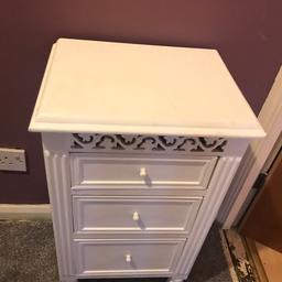 Shabby chic bedside table. It has been re painted white. All drawers are in good working order.