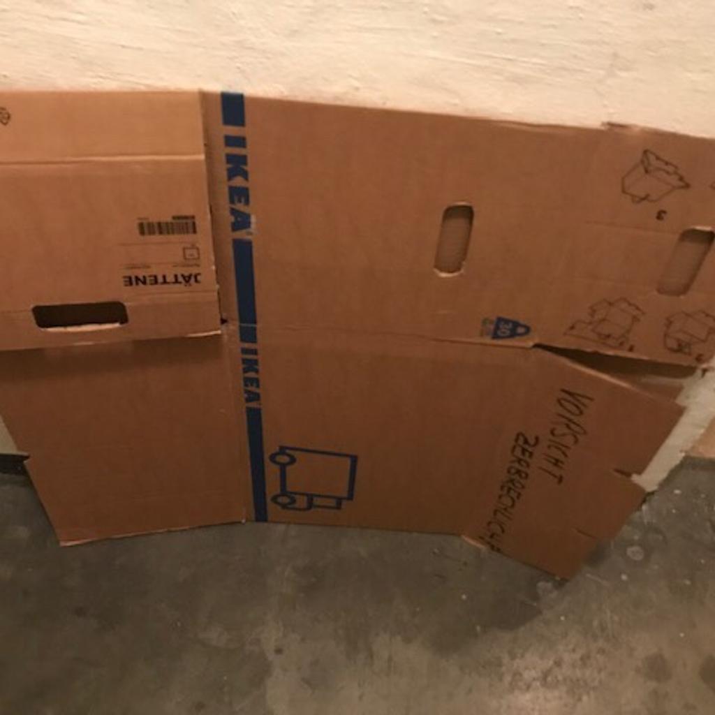 33 Umzugskartons ( IKEA, Hornbach, Aldi Nord) in 45138 Essen for €10.00