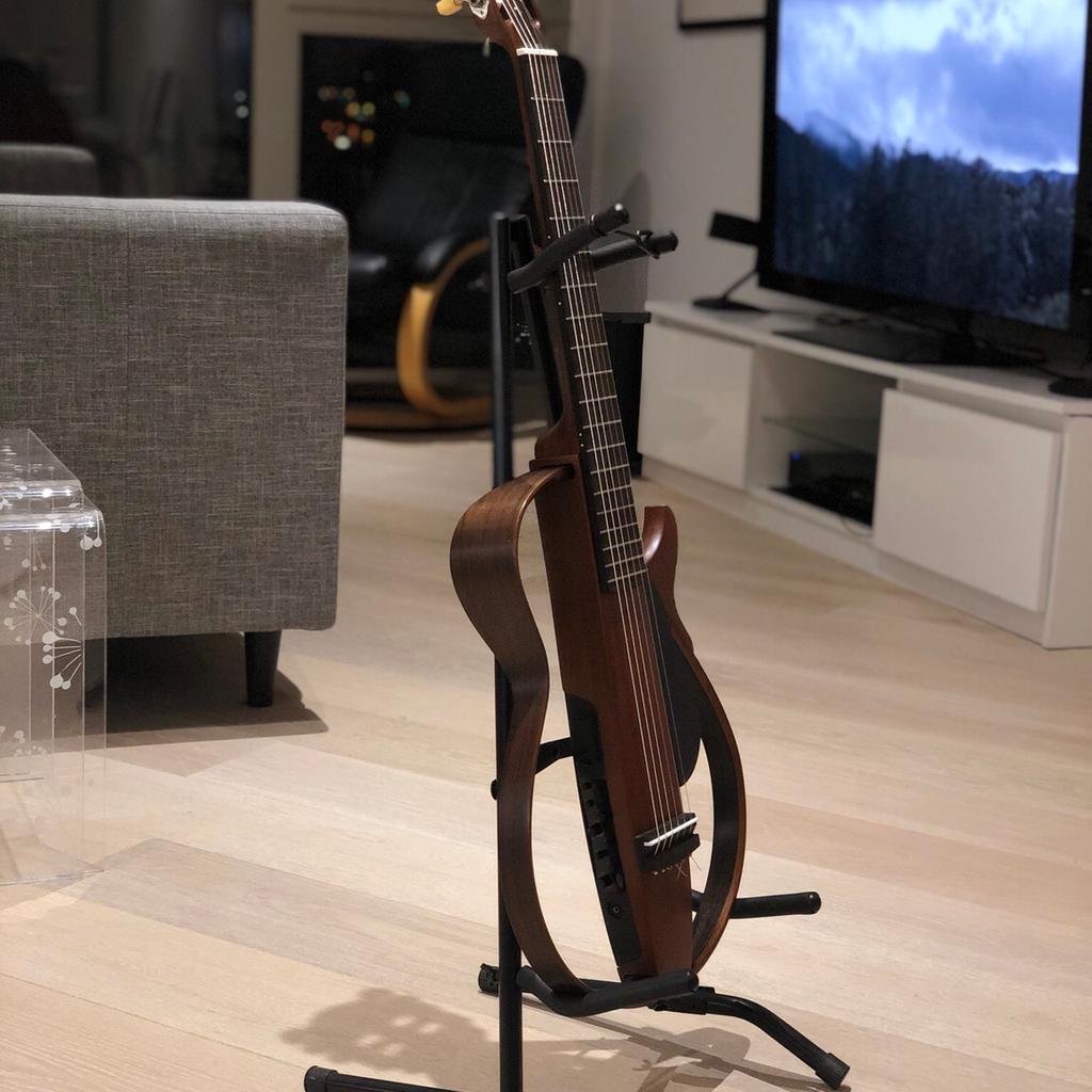 Yamaha SLG200N Acoustic Guitar + Extras in E16 Newham für £ 380,00 zum ...