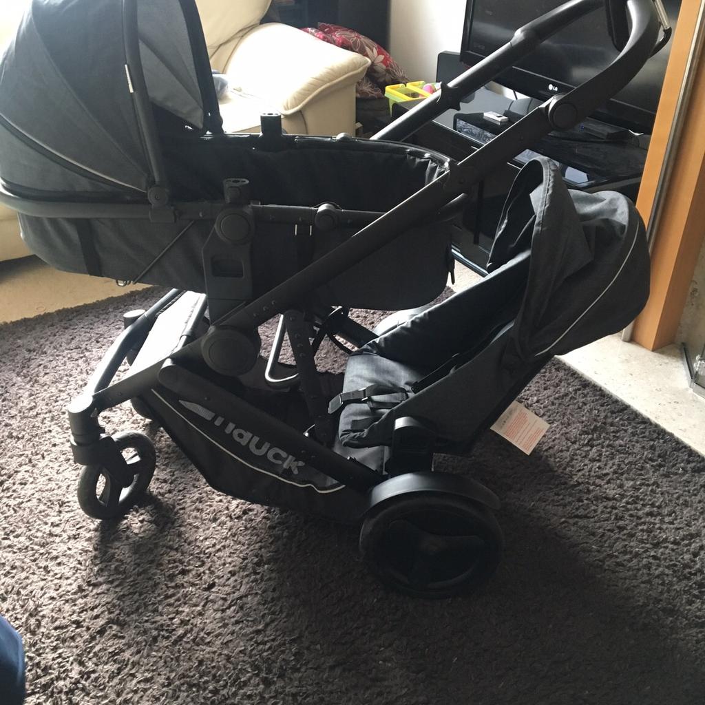 Hauck duett 3 outlet tandem pushchair