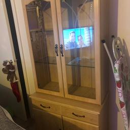 Larger cabinet
Also perfect condition
Matches smaller on also on sale
COLLECTION ONLY DAGENHAM