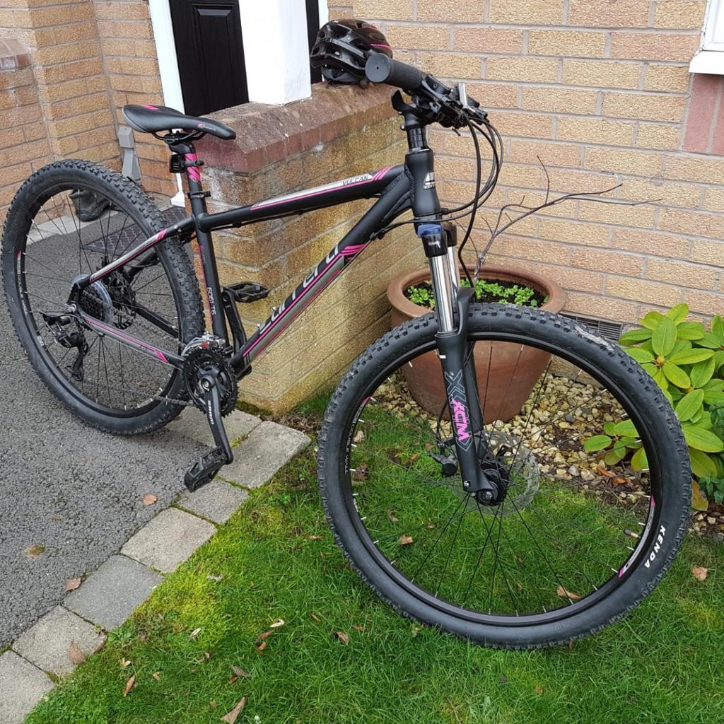 Pink and discount black carrera bike