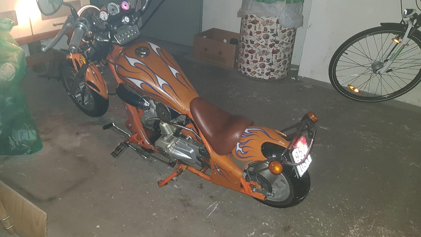 Mini Chopper 50ccm inkl.Strassenzulassung in 5280 Braunau am Inn für 950,00 € zum Verkauf