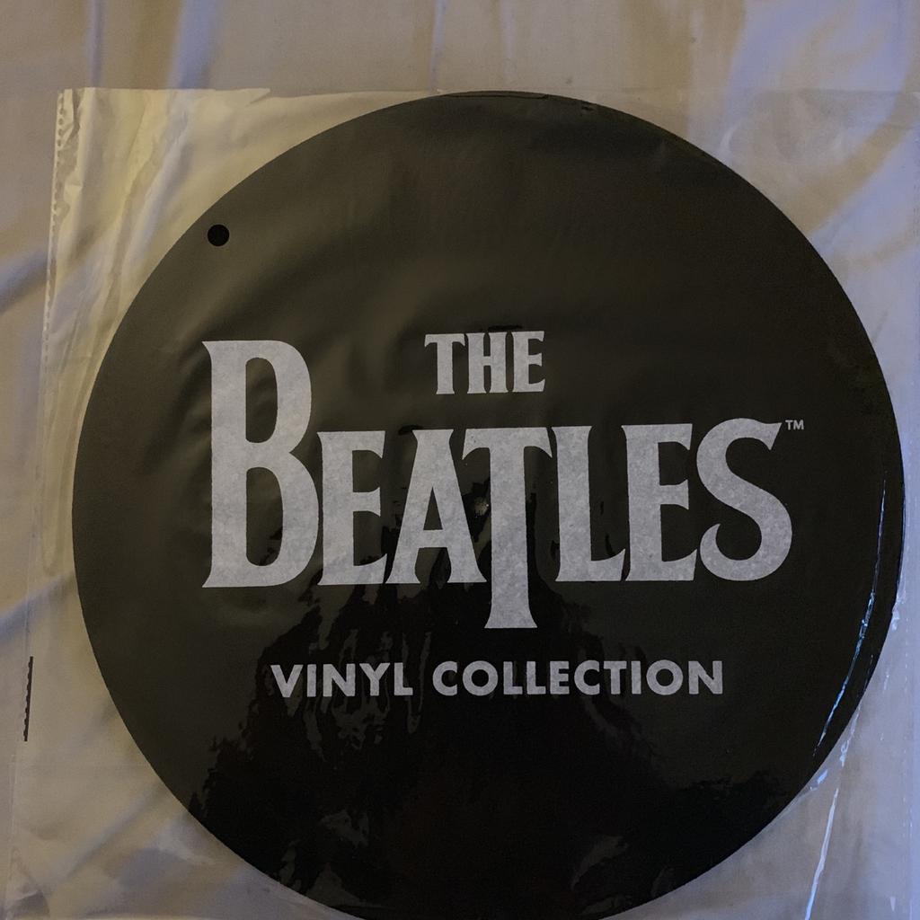 The Beatles Vinyl Collection slip mat in TW1 Hounslow für £ 15,00 zum