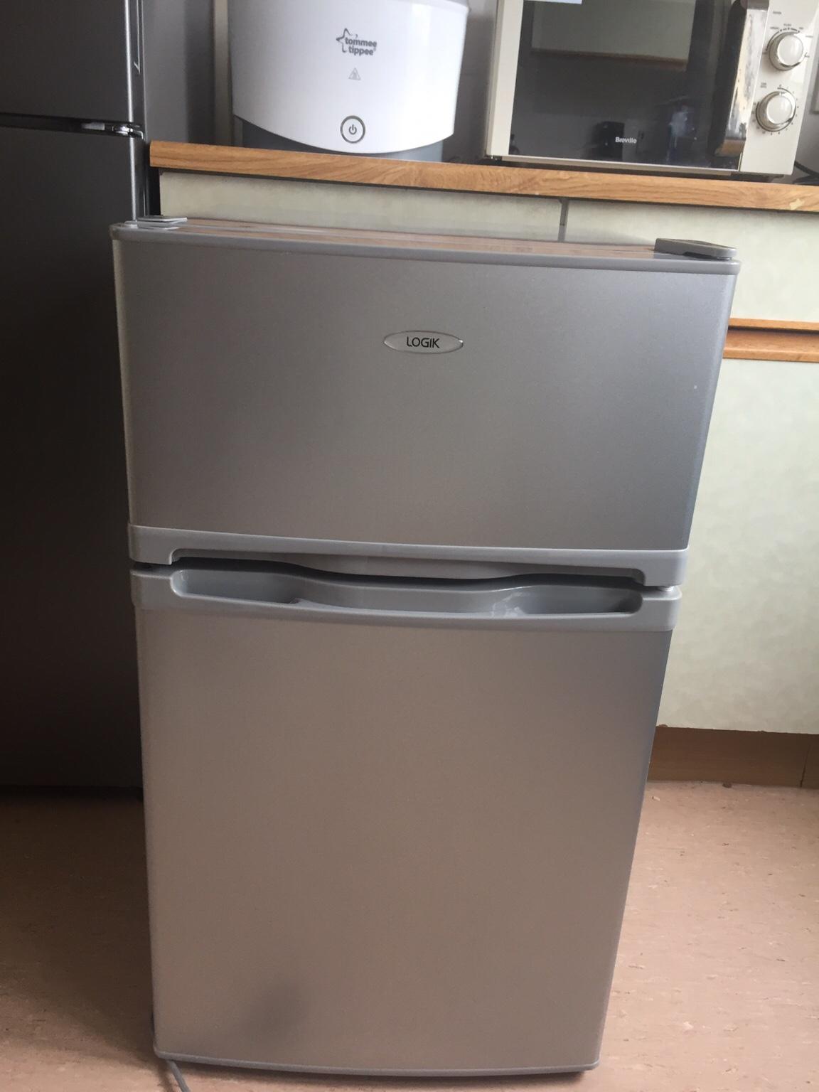 Logik undercounter Fridge Freezer in PO6 Portsmouth für 50,00 £ zum