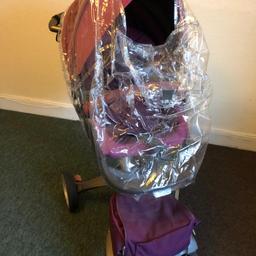 Stokke pushchair. Bought for £850
Zip on the bottom of the bag is broken - easily repairable. Collection st albans City
