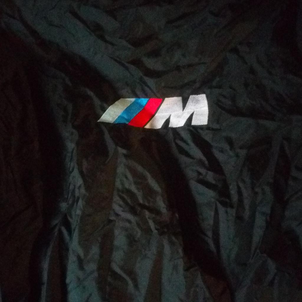 bmw m sport car seat covers pass drivers seat in SK16 Tameside for £10.