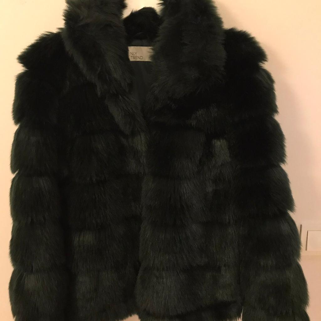 Puffy fur coat on sale nelly