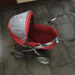 Silver Cross pram for a doll, good quality, good condition