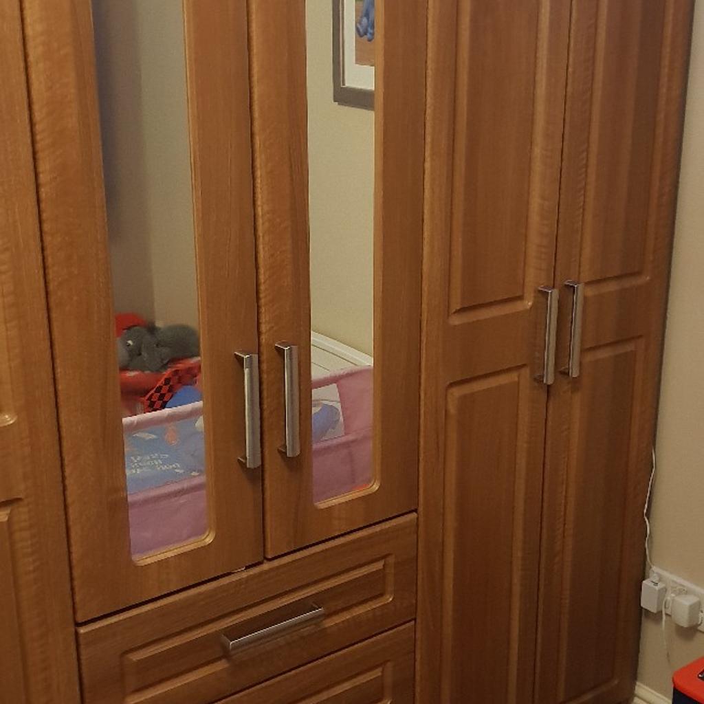 Starplan freestanding wardrobe combination in Wigan für 250,00 £ zum