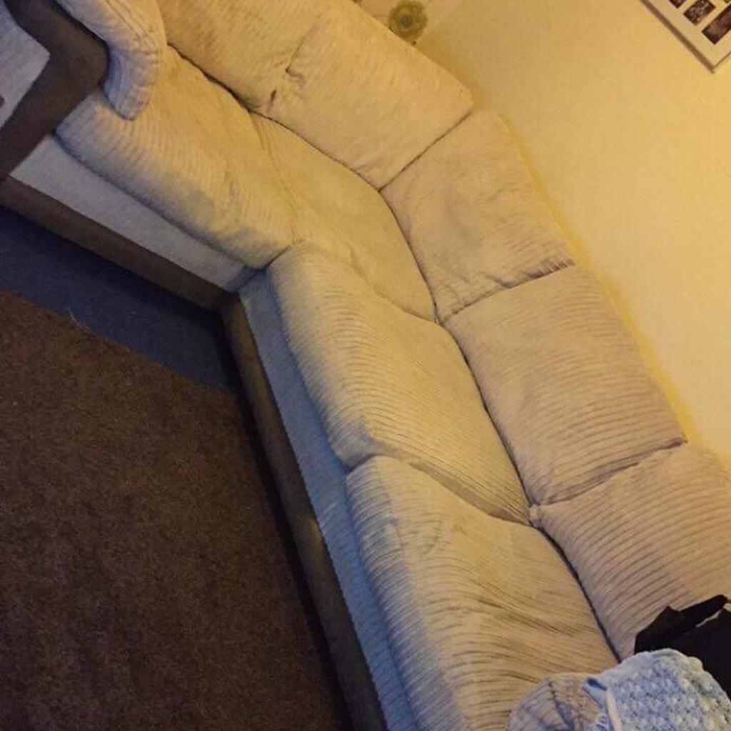 Corner sofa in WS11 Chase für £ 450,00 zum Verkauf Shpock AT