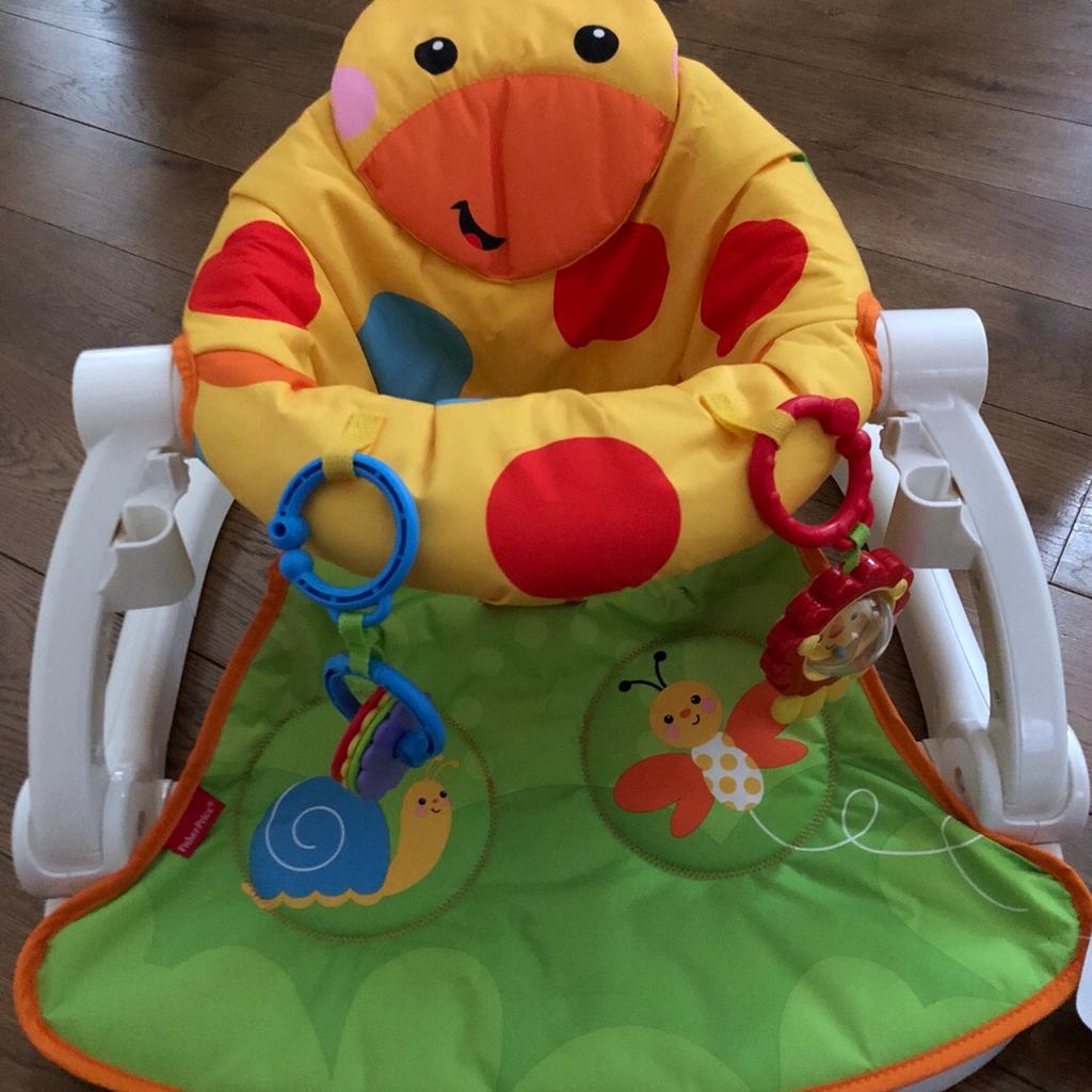 Fisher-Price Giraffe Sit-Me-Up Floor Seat in SW5 Chelsea for £20.00 for