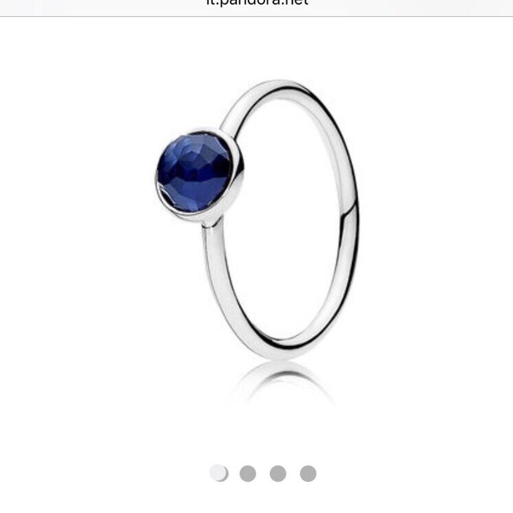 Pandora anello hot sale pietra blu